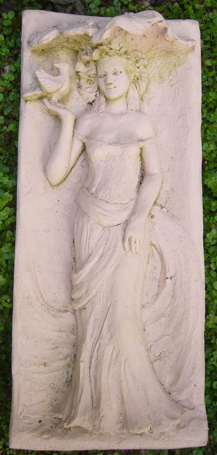 F. de Magneval - Nymphe à la coiffe