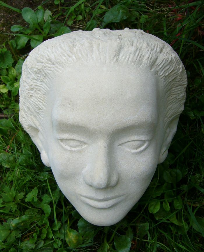 F. de Magneval - Tête de femme, adaptation de mi ange -mi démon